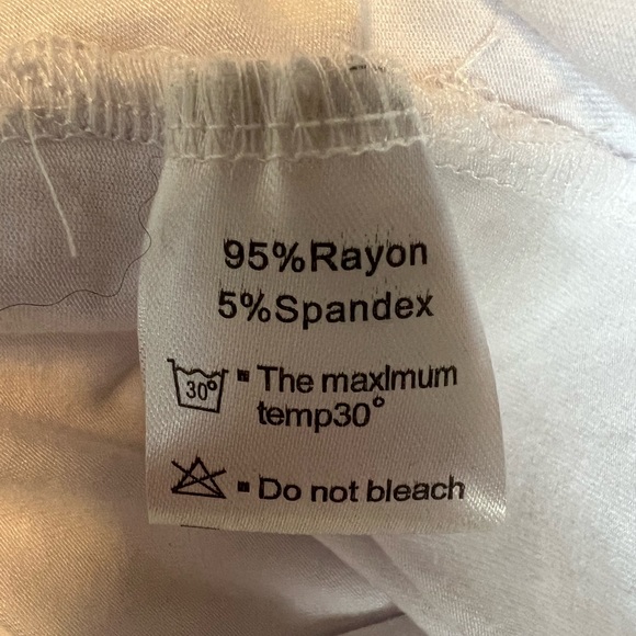 NWT Tianzhu Women’s Plus size White Tunic Top V-Neck Casual Pleated Flowy3XL - Picture 5 of 9